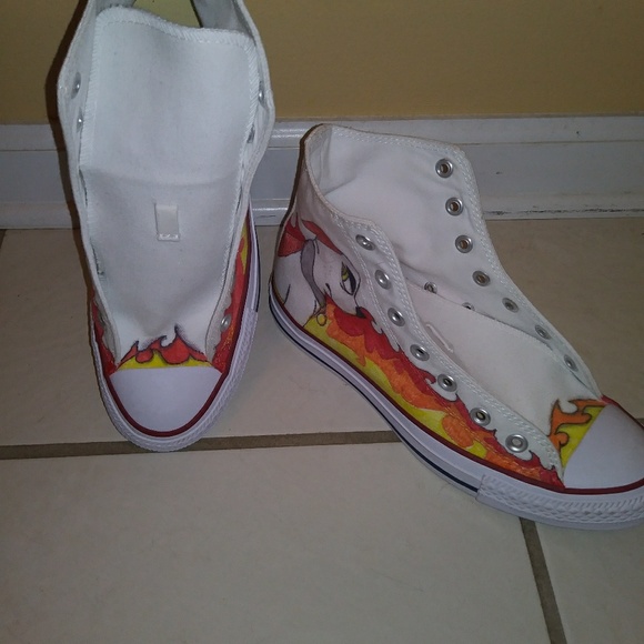 Customized converse - Picture 3 of 3